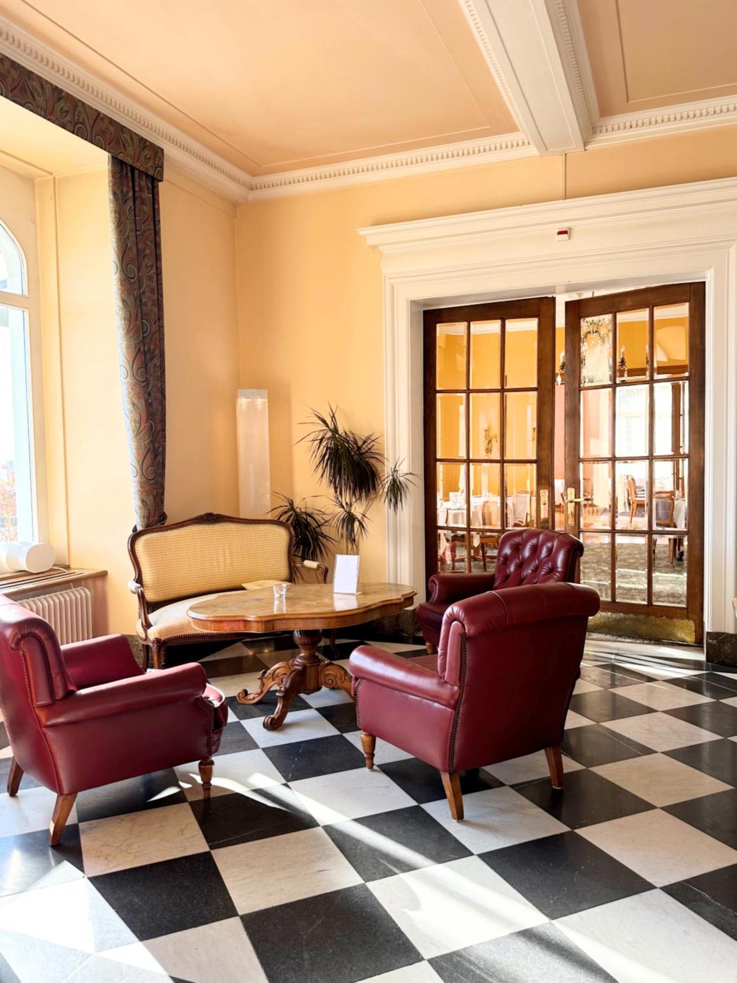 Hotel Royal Luzern Екстер'єр фото