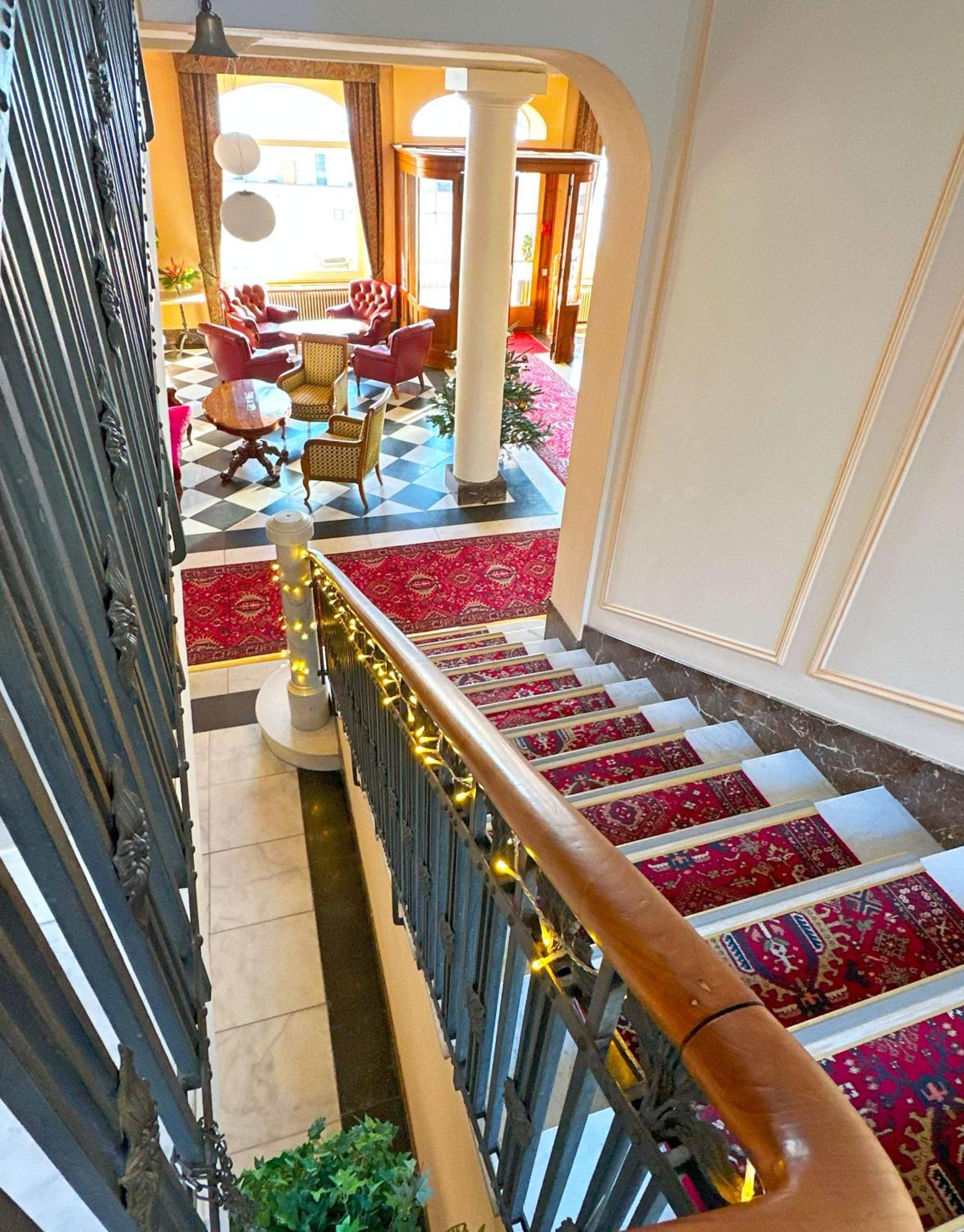 Hotel Royal Luzern Екстер'єр фото